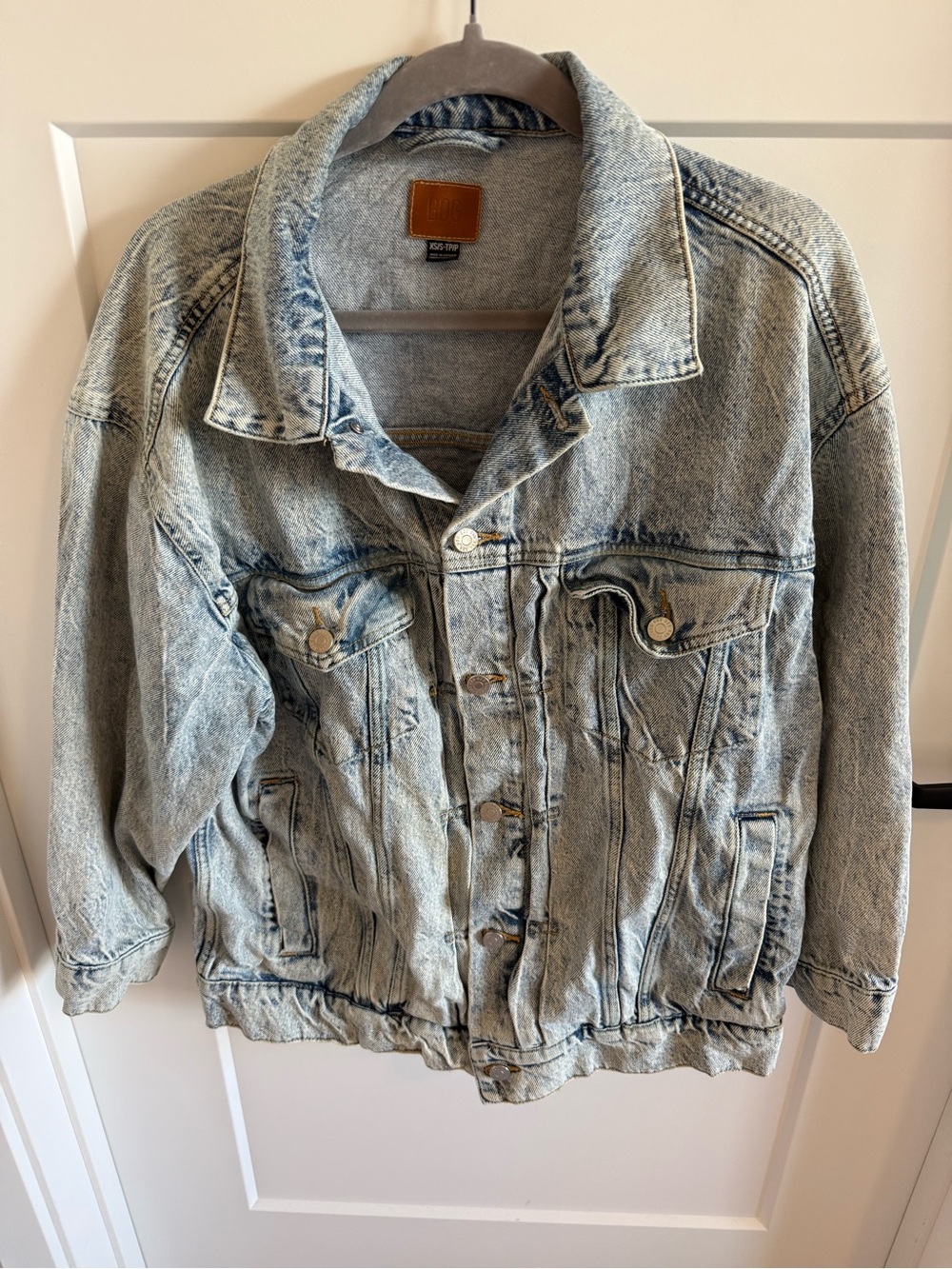 BDG Urban Outfitters Oversized Acid Wash Denim Jacket XS/S 90s Trucker